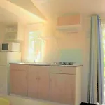Mobil-home Avec Terrasse A Lezignan-corbieres, 6 Personnes - Api-1-52-736 Campingplads *