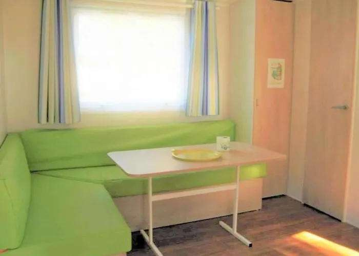 Kemping Mobil-home Avec Terrasse A Lezignan-corbieres, 6 Personnes - Api-1-52-736 Lézignan-Corbières